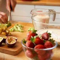 Pyrex Measuring Jug - 1000028180 alt02