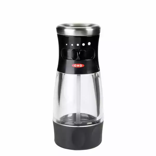OXO Softworks Pepper Mill 4 OXO Softworks Pepper Mill - Image 2
