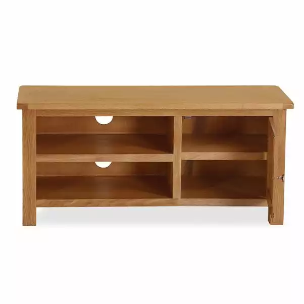Dunelm Bromley Oak TV Stand 5 Dunelm Bromley Oak TV Stand - Image 3