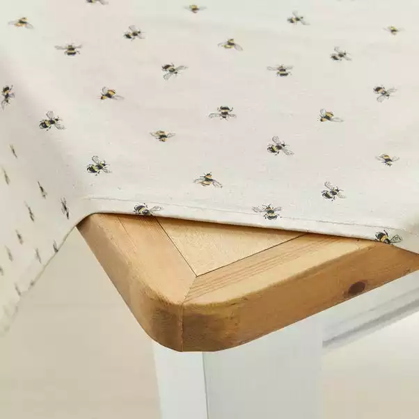 Dunelm Bees Wipe Clean Tablecloth 6 Dunelm Bees Wipe Clean Tablecloth - Image 4
