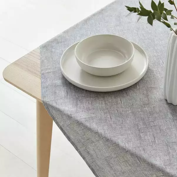 Dunelm Grey Wipe Clean Tablecloth 6 Dunelm Grey Wipe Clean Tablecloth - Image 4