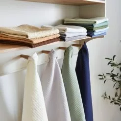 Dunelm Isabelle Waffle Pack Of 4 Tea Towels Greens - 30799002 alt02